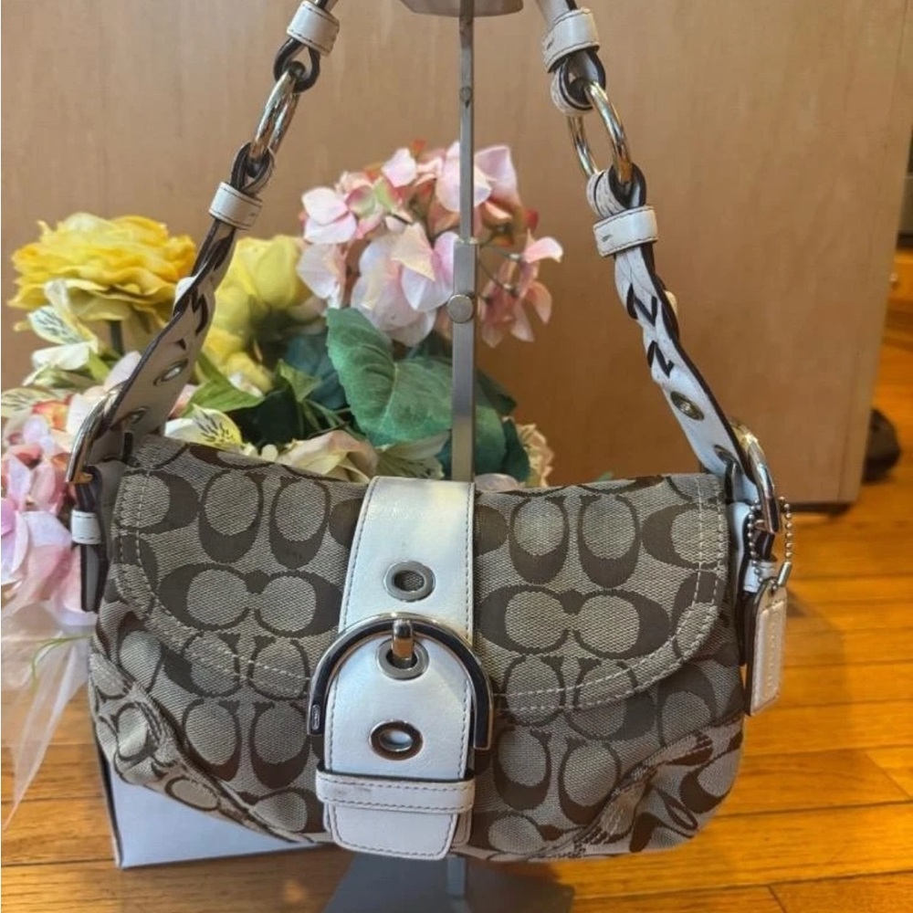 COACH 06171 Vtg Y2K Mini Soho Shoulder Bag Brown Canvas w
Buckle Cream Leather
